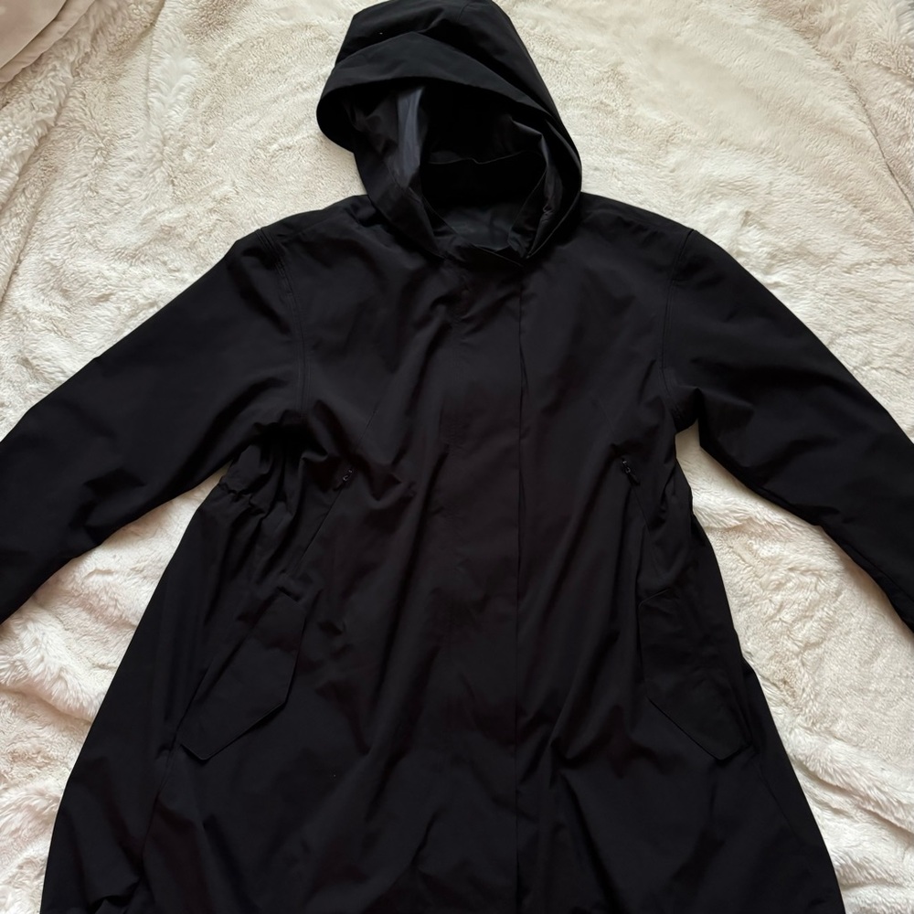 lululemon jacket - Picture 3 of 5